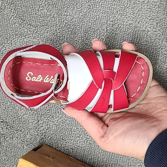 NIB Sun-San Salt Water Red Salt Water Toddler Sandals - Picture 8 of 9
